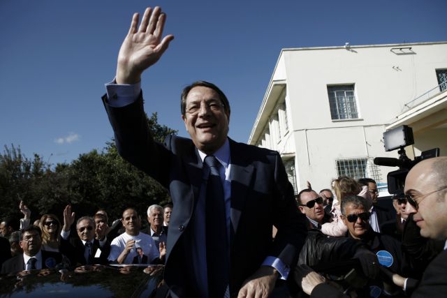 Νίκη ακόμα και από τον πρώτο γύρο δίνουν τα exit poll στον Νίκο Αναστασιάδη